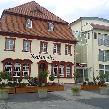 Garni-Hotel Zum Alten Ratskeller Vetschau Kültér fotó