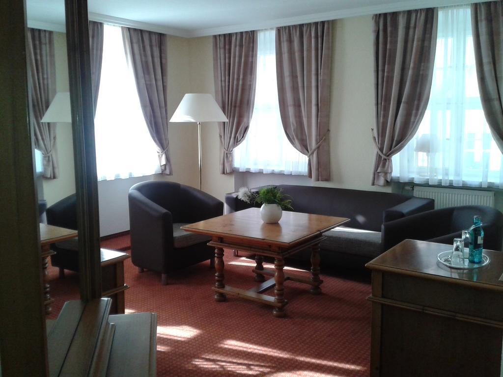 Garni-Hotel Zum Alten Ratskeller Vetschau Szoba fotó