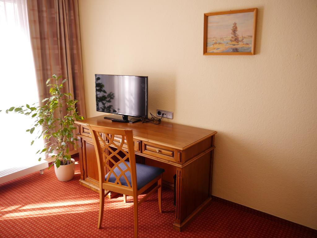 Garni-Hotel Zum Alten Ratskeller Vetschau Kültér fotó